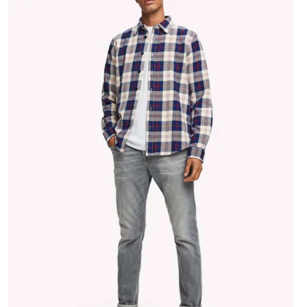 Scotch and Soda Checked Shirt with Spread Collar Large